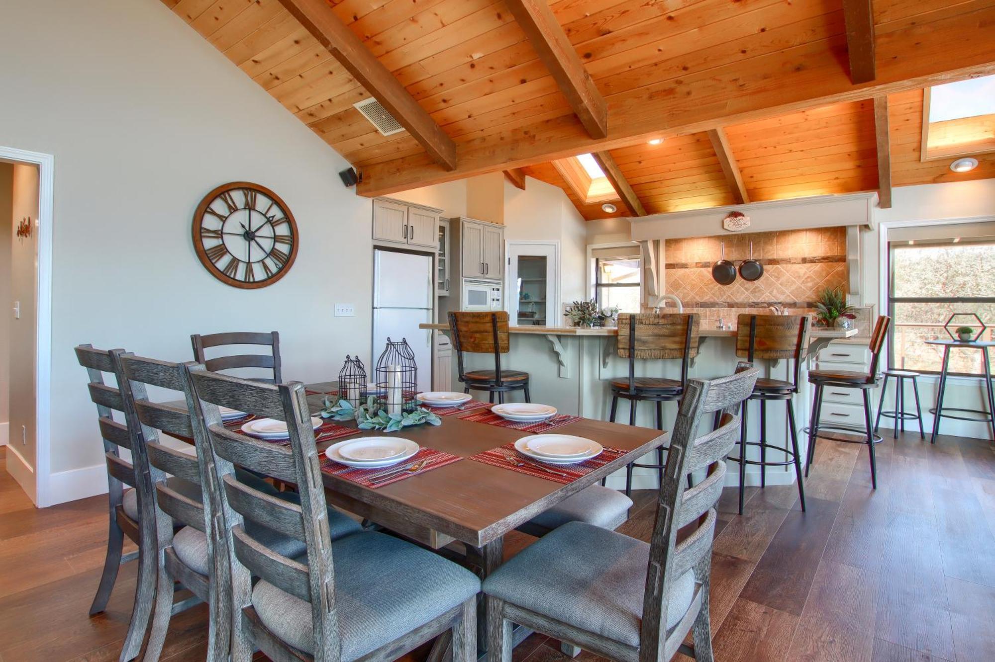 New! Yosemite Mountain Villa, Stunning Views -More Оукхърст Екстериор снимка