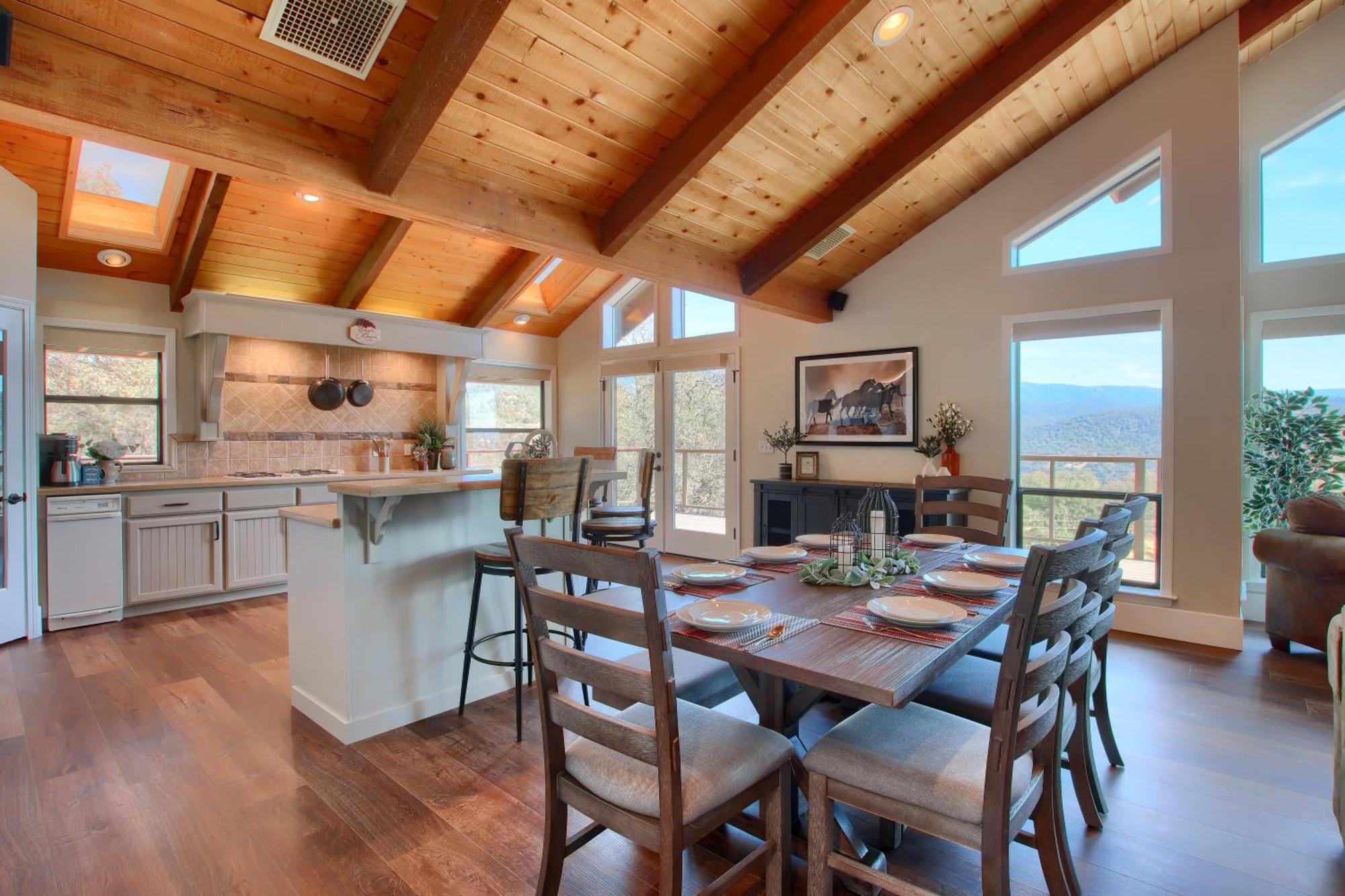 New! Yosemite Mountain Villa, Stunning Views -More Оукхърст Екстериор снимка